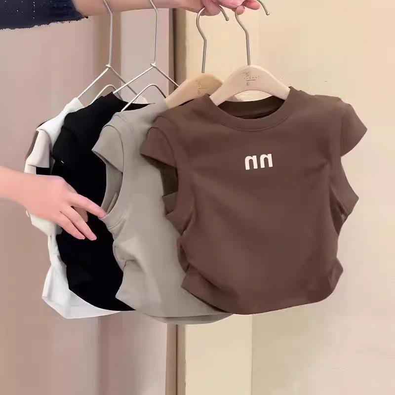 女の子 トップス 短袖 Tシャツ 夏 綿 吸湿排汗 柔らかい 丸首 落肩 背中開き 字母柄 かわいい 運動 トレンド 黒 白 グレー キャメル 3-8歳 子供服 普段使い 涼しい 伸縮性 通気性 シンプル スタイリッシュ