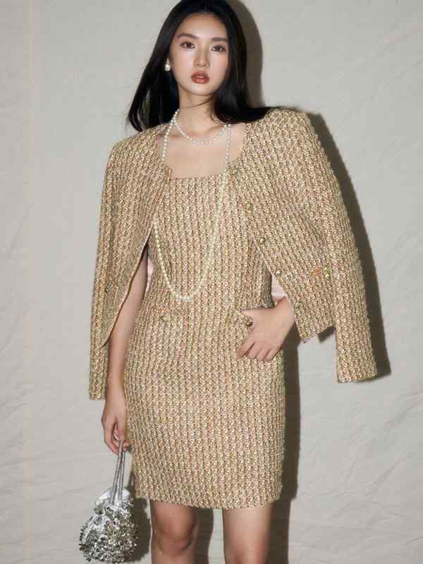 レディース セットアップ 厚地の外套 衣裳 書き割り 透かし彫り柄 織り 真っただ中丈 スコート 隠し 付き添い人 練り合わせる 産業 長袖 無地 綿織物 混 ポリエステル 羊毛 混 紡績 赤銅色 春 秋 角袖巡査 表現スタイル 古典派音楽 フレンチ 風 雅びやか 書き割り