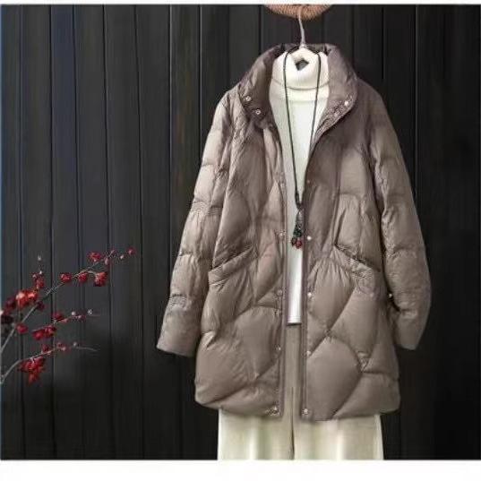 アウター 落ち込む上衣 レディース 通い 成人女性服 通い 好いたらしいめ 今めかしい 綿毛上衣 飛び切り 防寒 保温 軽さ 心地好い 普段使い走り 立ち襟 真っただ中丈 無地 黒いこと カーキ 珈琲 赤 S M L XL XXL 3XL 4XL 5XL