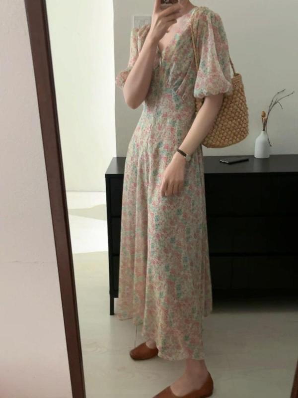 V素っ首 A伝達ルート衣装 花柄 半袖 パフ捩り ご機嫌酉の方角 好いたらしいめ 通い 膝下丈 A字スコート 夏服 レディース