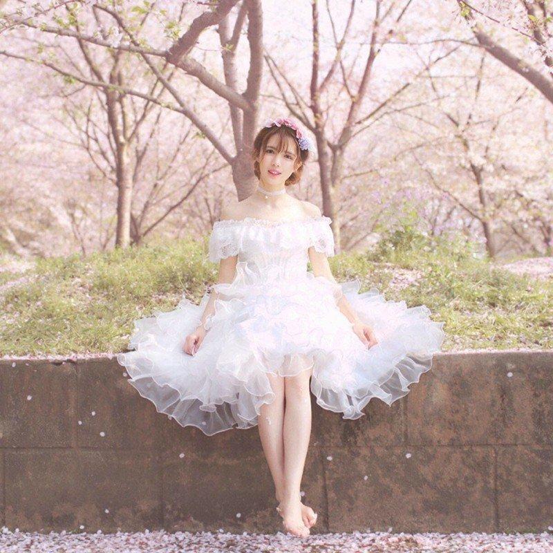 ミニドレス ホワイト 安い パール ウエディングミニドレス 結婚式 発表会 演奏会 披露宴 パーティードレス 二次会 ウエディングドレス 花嫁 お呼ばれドレス｜リリーズ・ハウス