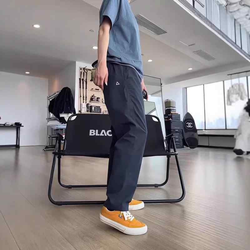 パンツ メンズ ワークパンツ 薄手 速乾性 ストレート マイクロテーパード カジュアルパンツ カーゴパンツ ポリエステル ブラック カーキ アーミーグリーン ネイビー