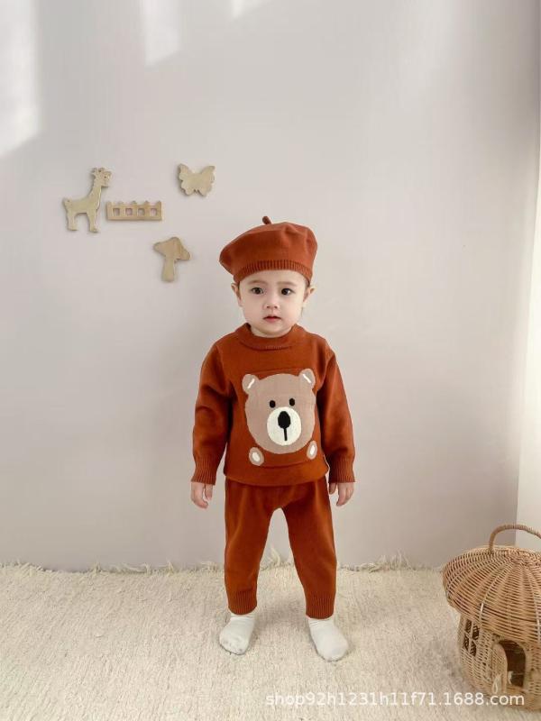 ベビー服 上下セット ニット帽付き パンツセット 新生児 幼児 男女兼用 2点セット プルオーバー 長袖 長ズボン ポリエステル 無地 潮范 かわいい 秋冬(x4)