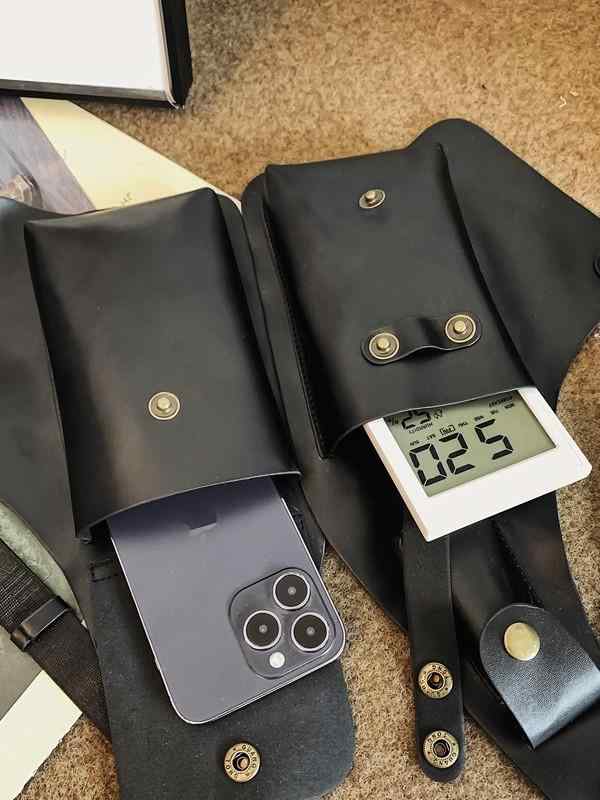 ボディバッグ 男性用 バイク 鞄 防水 PUレザー 無地 ブラック 8インチ タブレット収納可能