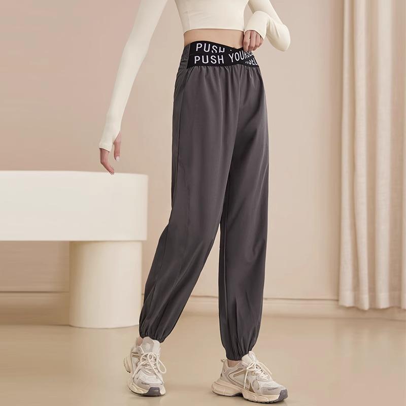 パンツ レディース 秋冬 ヨガパンツ スポーツパンツ レギンス トレーニング ランニング 普段使い ポリエステル 灰色 黒 ブラック 吸湿 速乾 伸縮性