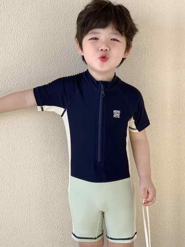 水着 子供 男児 男の子 半袖 ラッシュガード 一体型 UVカット 紫外線対策 日焼け防止 プール 海水浴 練習用 スイミング 2歳 3歳 4歳 5歳 6歳 7歳 8歳 9歳 10歳