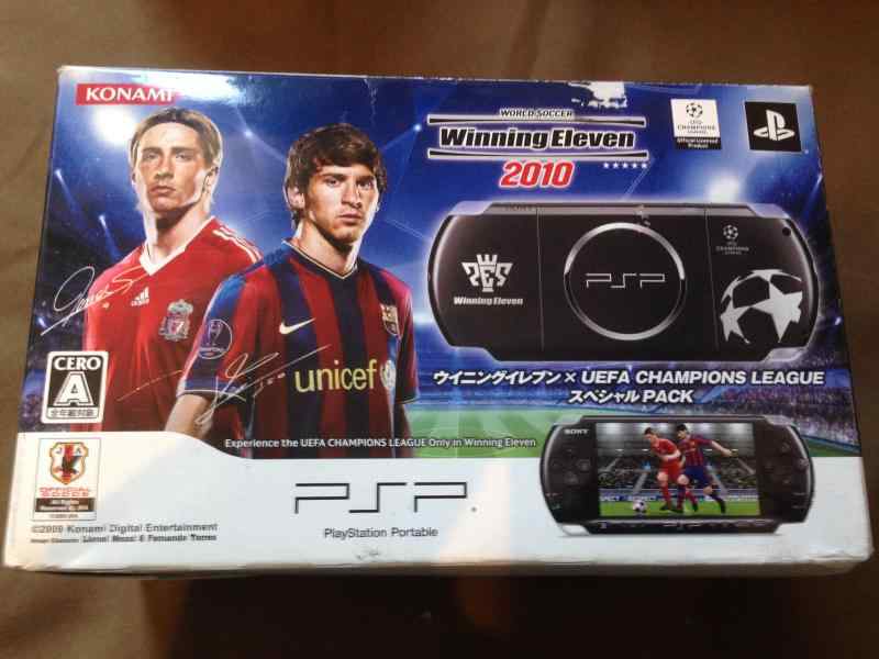【中古】PSP「プレイステーション・ポータブル」 ウイニングイレブンxUEFA CHAMPIONS LEAGUE スペシャルパック (PSP-3000XUB) 【メーカー生産終了】