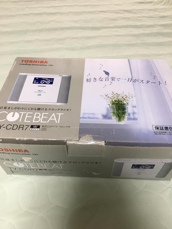 【中古】TOSHIBA CDラジオ受信機(時辰儀付) CUTEBEAT 白いこと TY-CDR7(W)