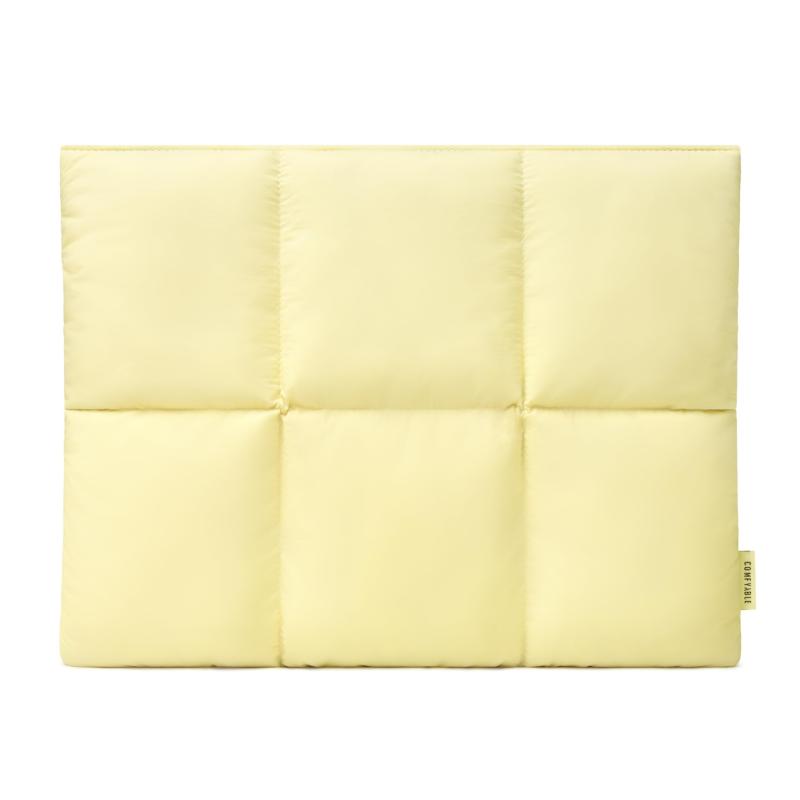 Comfyable puffy sleeve for MacBook｜LINEAR shop