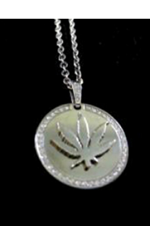 【30%OFFセール】lucien pellat-finet ルシアン ペラフィネ LEAF metal necklace{-AFS}|link bar