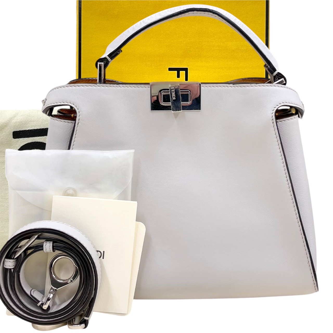 楽天市場】【中古】 フェンディFENDI ピーカブーエッセンシャリー 2WAY