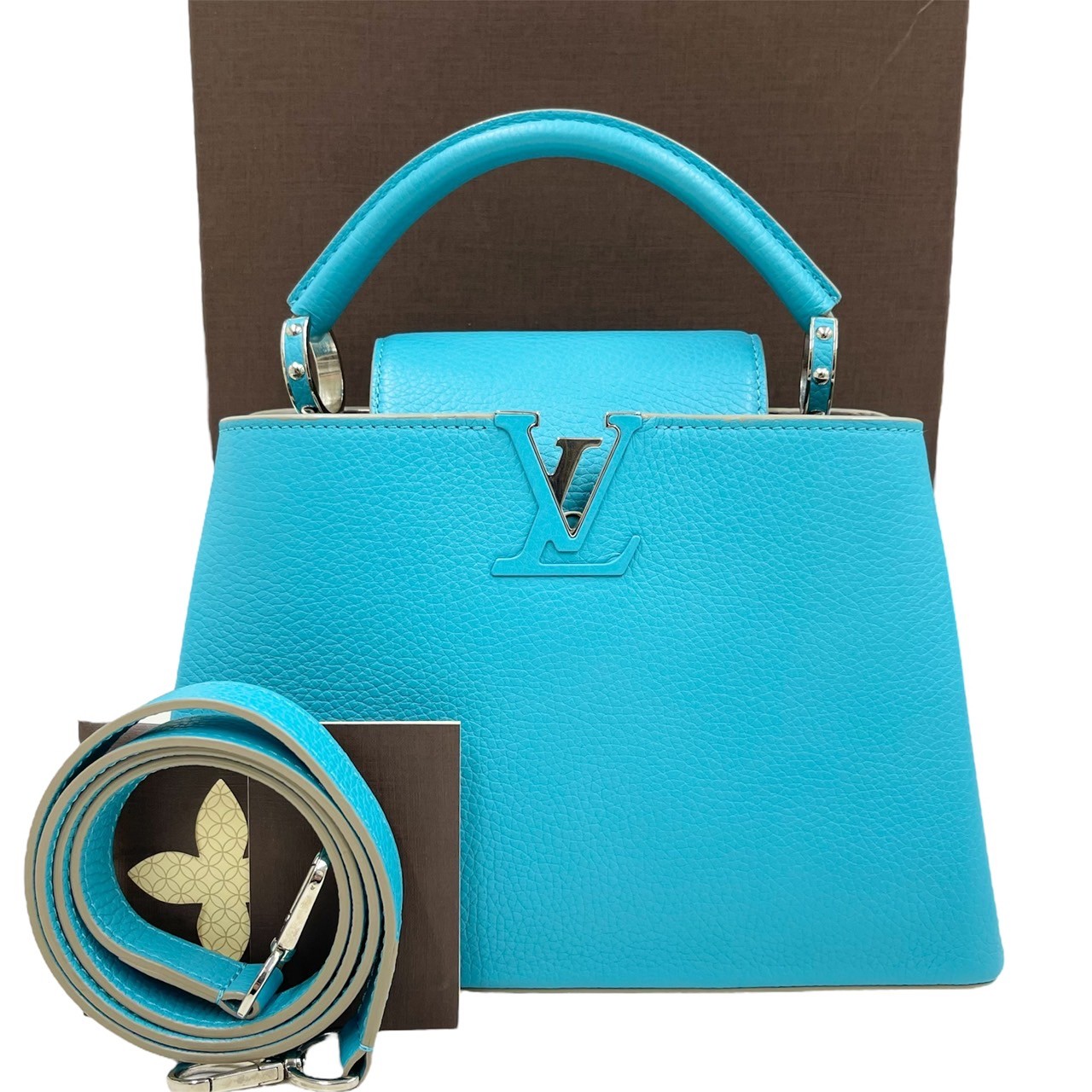 【中古】ルイヴィトン　カプシーヌBB　2way　ハンドバッグ　トリヨンレザー　ターコイズブルー×グレージュ　M41783　AR0126　LOUIS VUITTON　《送料無料》