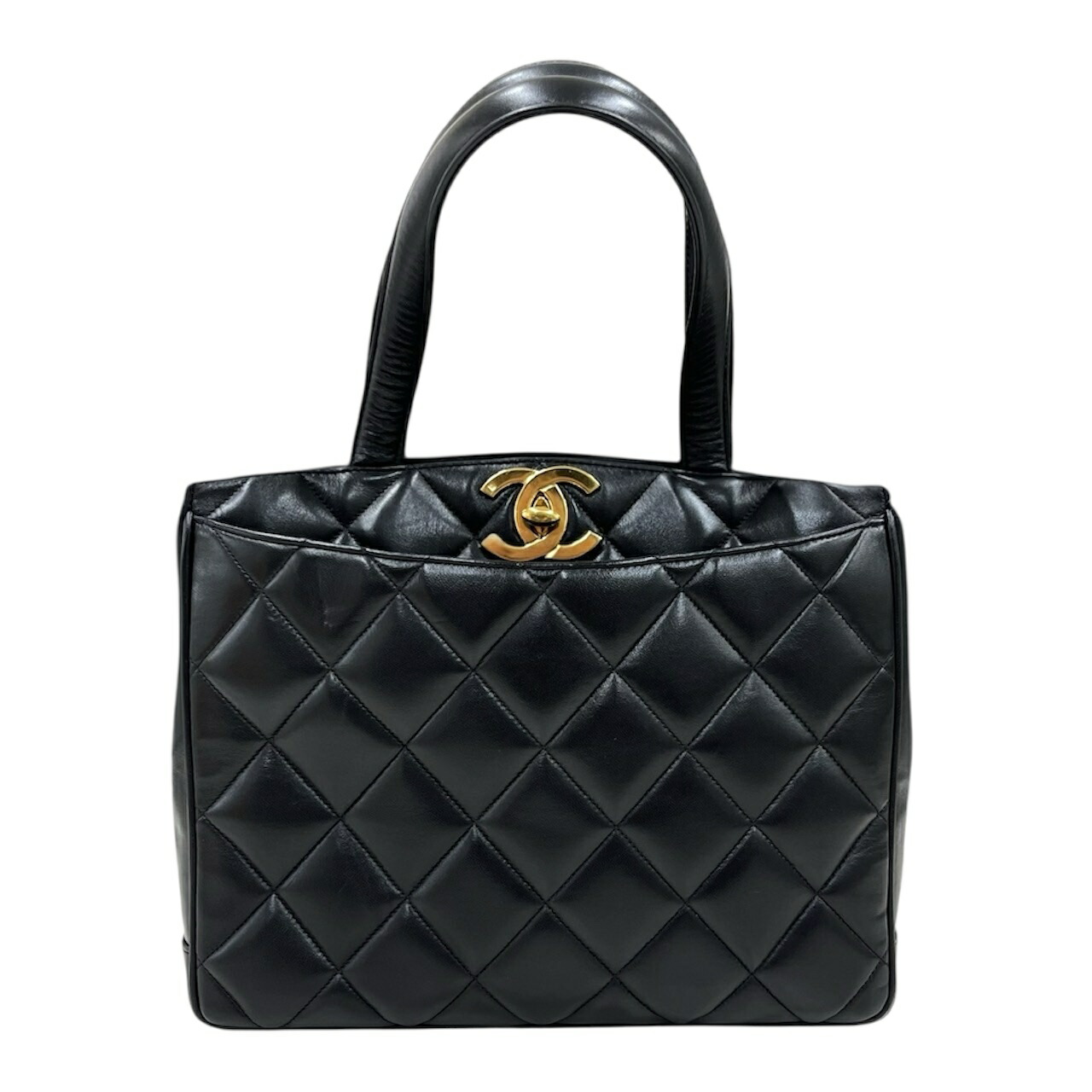 【中古】シャネル　マトラッセ　ラムスキン　トートバッグ　黒　ゴールド金具　CHANEL　《送料無料》