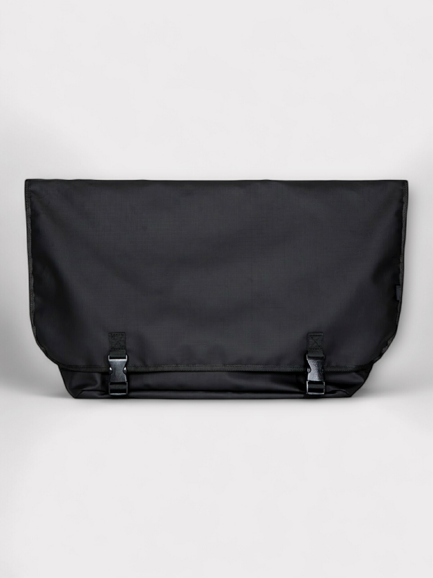楽天市場】PACKING / MESSENGER BAG - MAT BLACK (パッキング