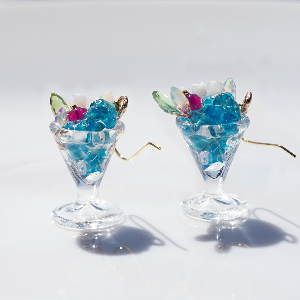 宝石のブルーハワイピアス・オパール、ルビー、アパタイト・サージカルステンレス　～Jewel Blue Hawaii カクテル 宝石のカクテル ジュエリー アクセサリー ピアス サージカルステンレス ハンドメイド プレゼント ギフト アパタイト 誕生石 リパッティ Lipatti｜Lipattijewelry