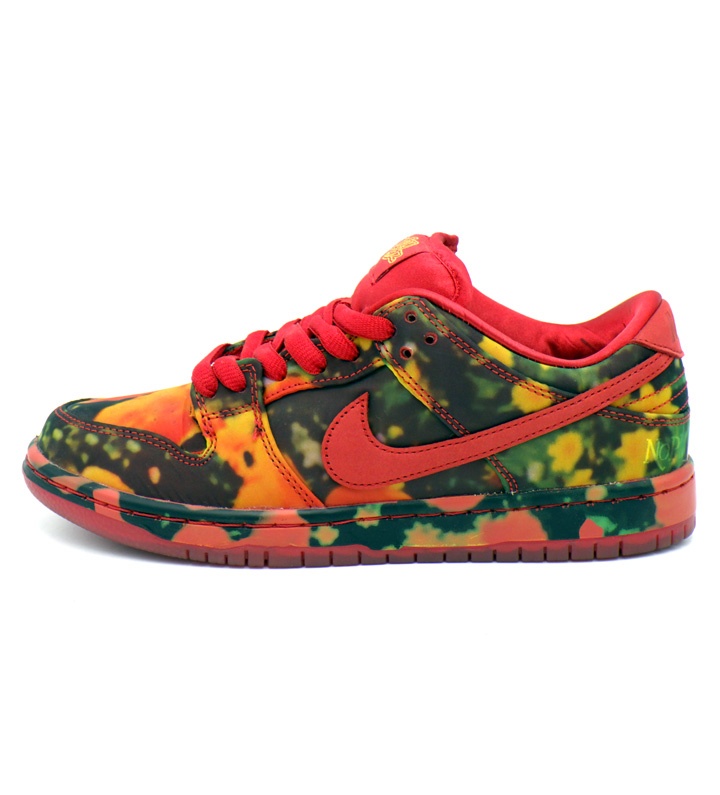 ナイキ NIKE × オズの魔法使い The Wizard of Oz 【 SB DUNK LOW Poppy Field FZ1291 600 】 SB ダンク ロー ポピーフィールド スニーカー　レッド×ブラック×イエロー　サイズ24.5cm　41017【中古】画像