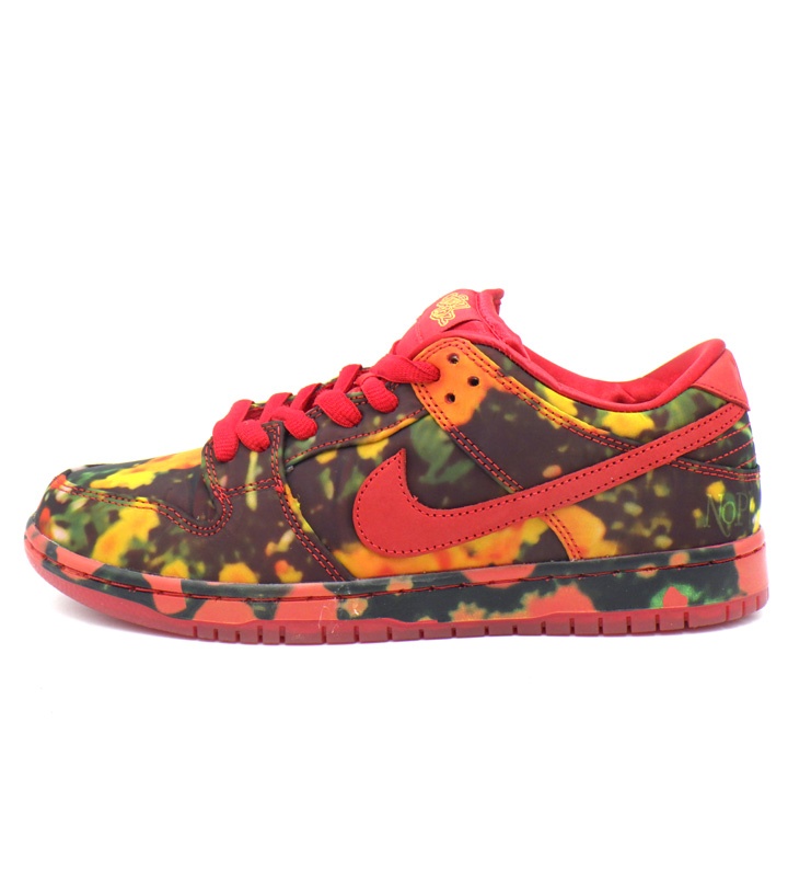 ナイキ NIKE × オズの魔法使い The Wizard of Oz 【 SB DUNK LOW Poppy Field FZ1291 600 】 SB ダンク ロー ポピーフィールド スニーカー レッド サイズ26.5cm f27758【中古】画像