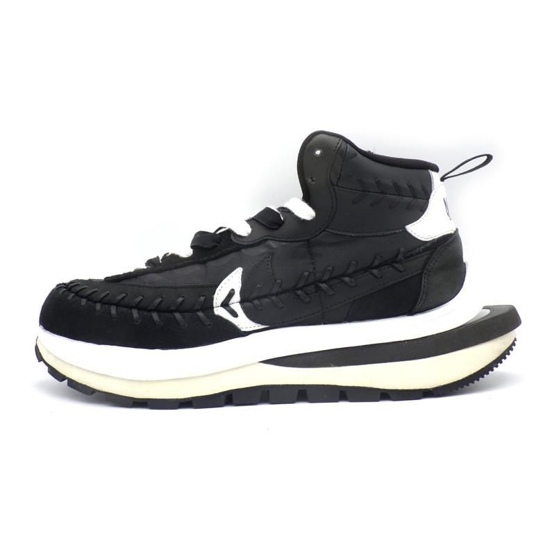 ナイキ NIKE × サカイ sacai × ジャン 極点 ゴルチエ Jean Paul Gaultier 【 VAPOR WAFFLE BLACK WHITE DH9186 001 】 ヴェイパー ワーヘル 黒いこと スニーカー 黒いこと×白いこと 大いさ27糎 h7341 【中古】