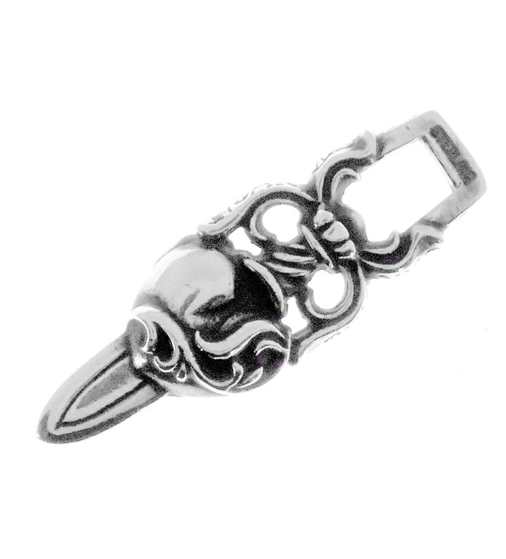 クロムハーツ CHROME HEARTS 【 DAGGER HEART 】 ダガー ハート型 シャンデリヤ しろがね色 首飾り とっ始め しろがね色 n11193【中古】