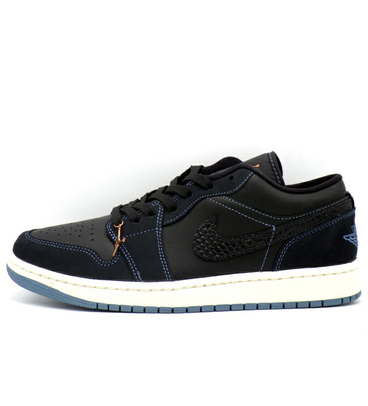 ナイキ NIKE 【 WMNS AIR JORDAN 1 LOW Navy Black Snakeskin FJ5478 010 】 ウィメンズ 大気圏 ジョーダン 1 置き目 米国海軍 ブラックスネークスキン スニーカー 黒いこと×米国海軍 大きさ27.5糎 f31183【中古】