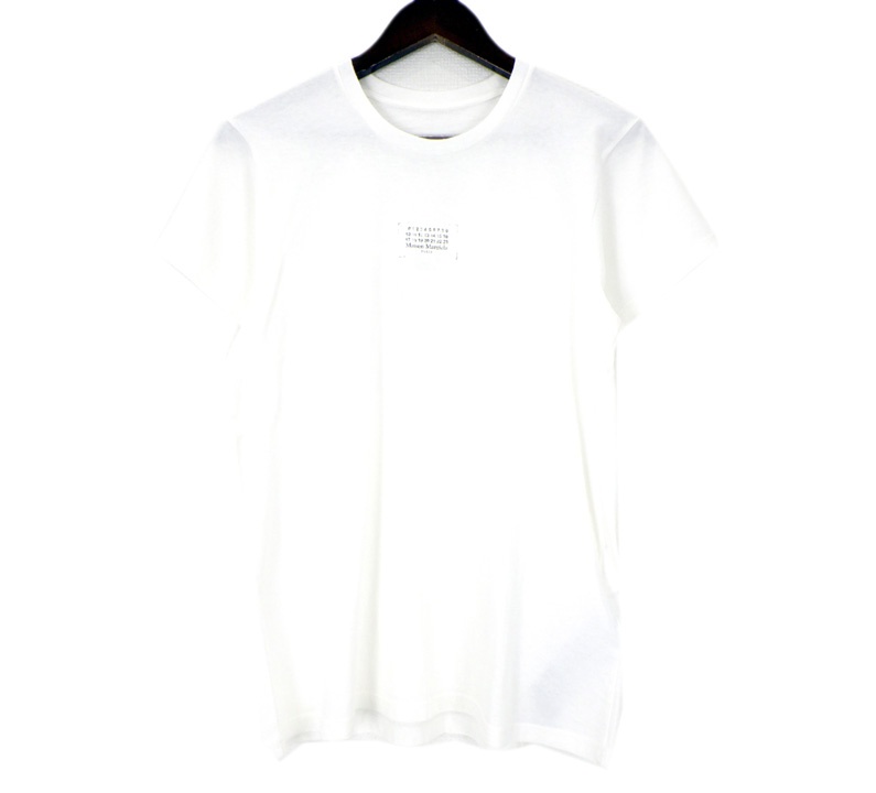メゾンマルジェラ Maison Margiela 【 S50GC0706 S24575 】 スタンプ ロゴ 半袖 Tシャツ ホワイト サイズXXS 51842【中古】|SeekeR