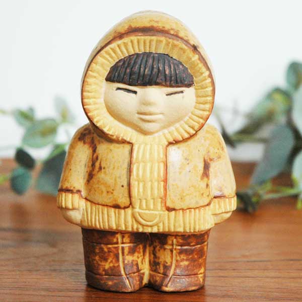 楽天市場】Lisa Larsonリサラーソン Little Girl(リトルガール）正座の