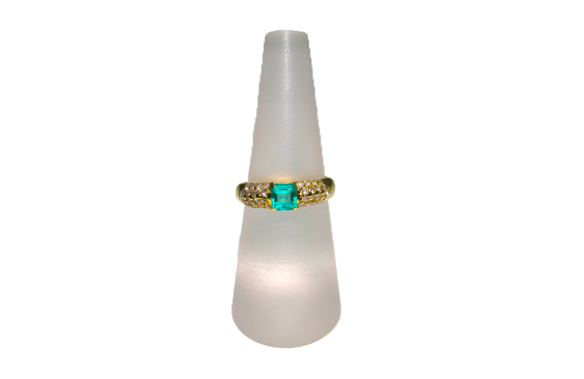 エメラルド0.58ct　ダイヤ0.48ct　K18　YG　＃16.5　レディース　リング　ジュエリー　ランクA｜Livie 店