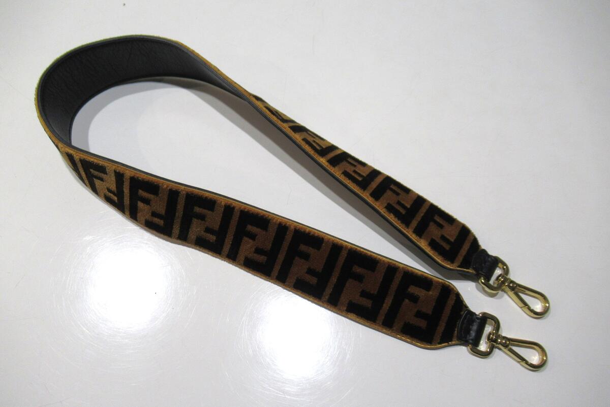 M*o様 【極美品】フェンディ　ショルダーストラップ　ストライプ　ズッカ柄　FF FENDI フェンディ ストラップ ユー ショルダーストラップ ズッカ