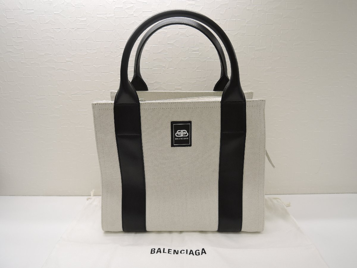 楽天市場】【広尾店】 バレンシアガ BALENCIAGA トレード BBロゴ XS