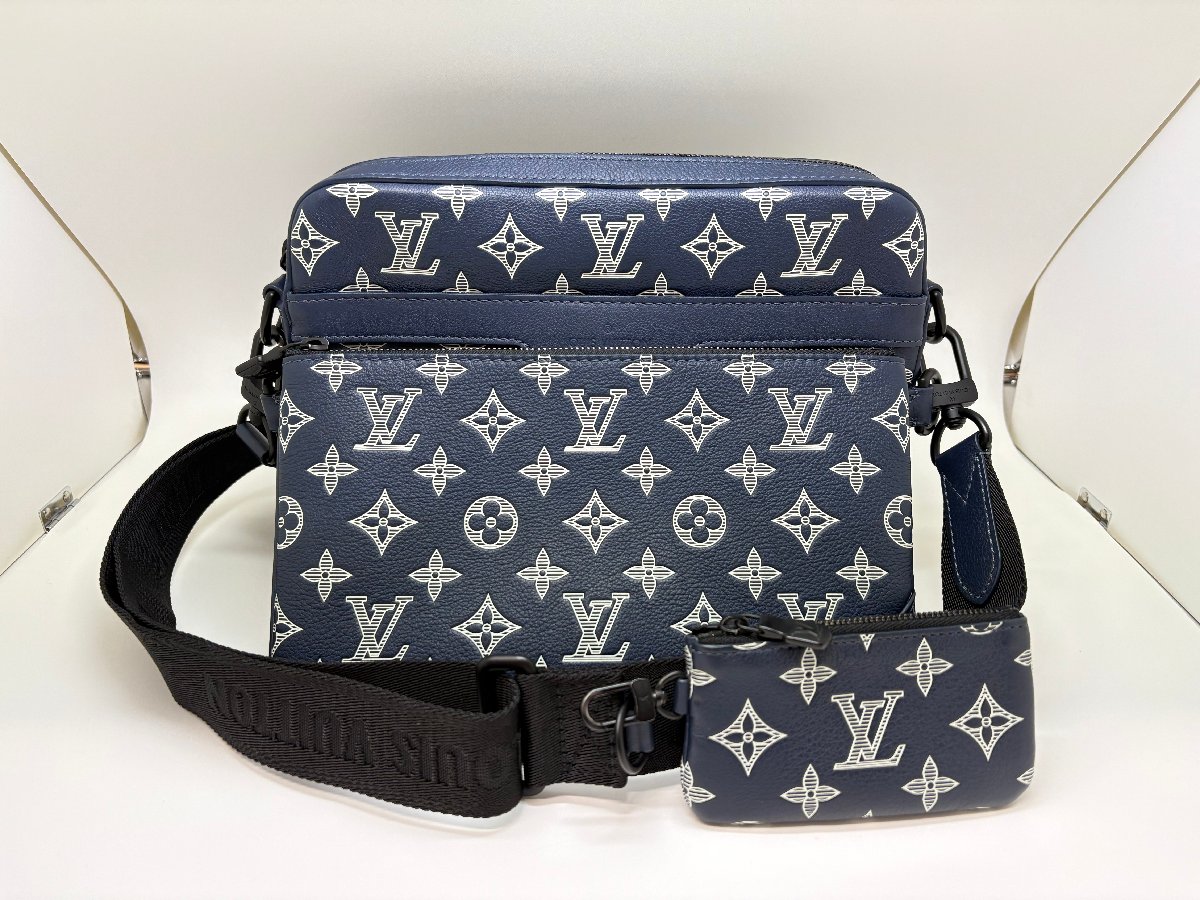楽天市場】ルイヴィトン シャドウ・トリオ・メッセンジャー M46602【S