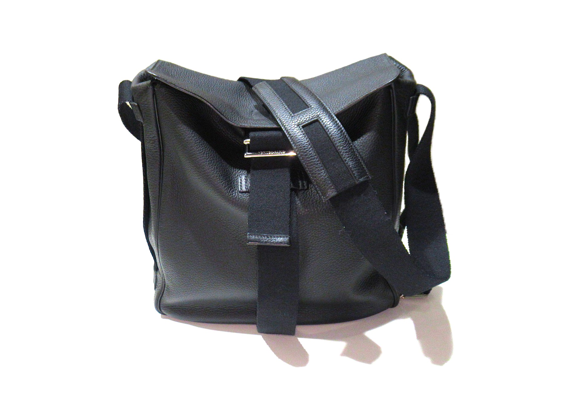 HERMES エルメス チベットバーティカル MM トリヨンクレマンス 黒いこと しろがね色金具 H目じるし ショルダーバッグ 序列付けるA