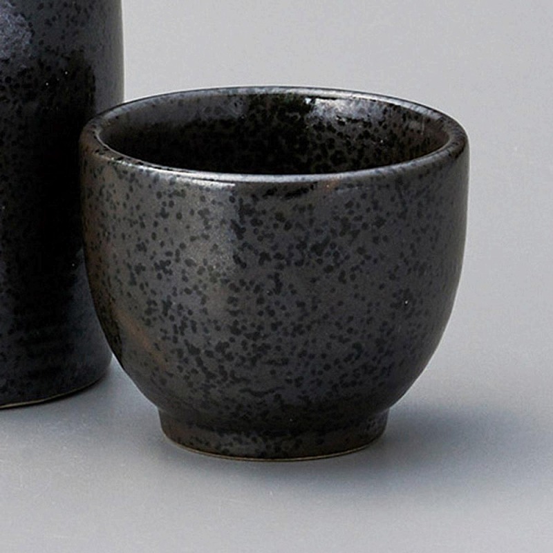 ◆那智黒石(なちぐろいし)ぐい吞み２点 新品未使用[オマケ付] 楽天市場】那智黒石ぐい呑み-No.1 : モドラーワールド
