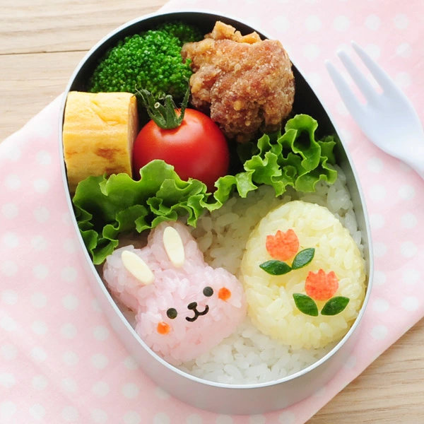 おにぎり押し型 うさぎとひよこのmini 2おにぎりセット おにぎり抜き型 キャラ弁 グッズ お弁当グッズ お弁当作り おにぎり 押し型 抜き型 ご飯型抜き おにぎり型 海苔カッター デコ弁 うさぎ たまご イースター