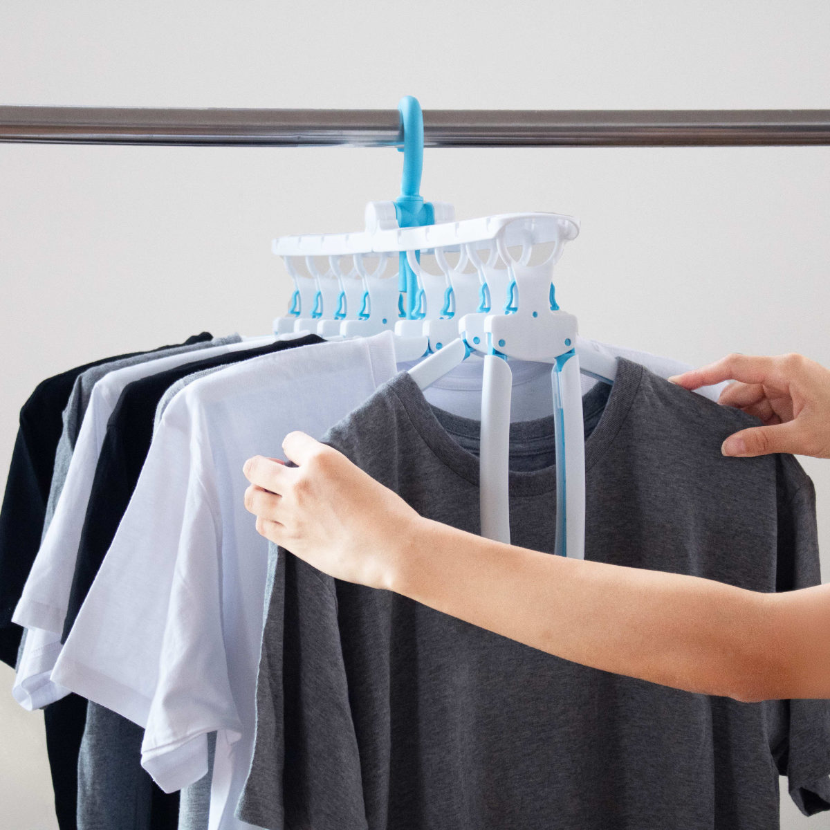 楽天市場】洗濯ハンガー 折りたたみ8連ハンガー スライド SP （ 連結