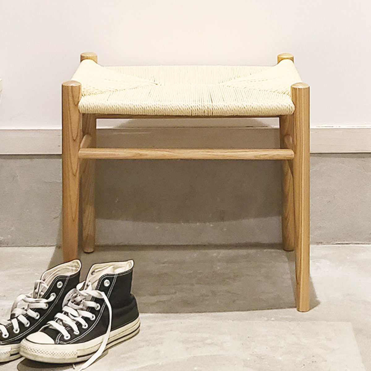 スツール 高さ47cm ペーパーコード アッシュ リボーンスツール （ リプロダクト デザイナーズチェア チェア 椅子 玄関 腰掛け リビング ダイニング 背もたれなし 木製 おしゃれ 北欧 ナチュラル ） 16,940円