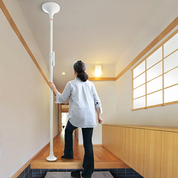 新着商品 手すり つかまりポール 介護用品 突っ張り 工事不要 手摺り ポール 介護 突っ張り棒 後付け 介護用 つかまり棒 手摺 突っ張り式 縦手すり つかまり立ち 玄関 トイレ 寝室 ベッド 介助用 リビングート 店 超特価激安 Aircomo Com