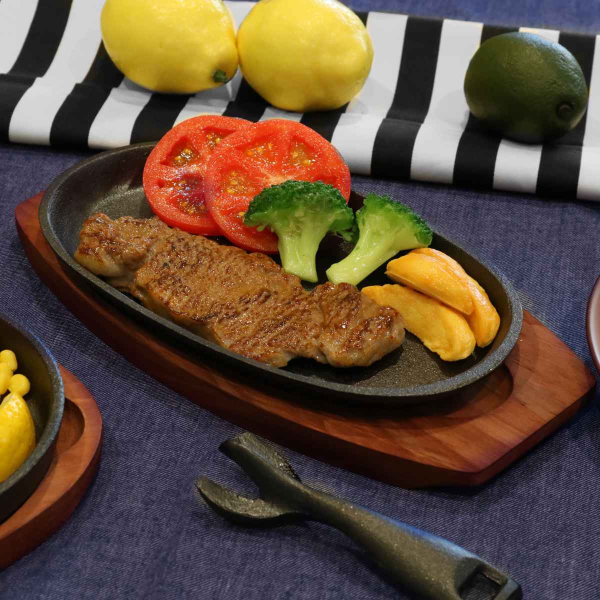 業務用　ステーキ皿　鉄　鋳鉄　飲食店　まとめ売り 業務用 ステーキ皿 鉄 鋳鉄 飲食店 まとめ売り