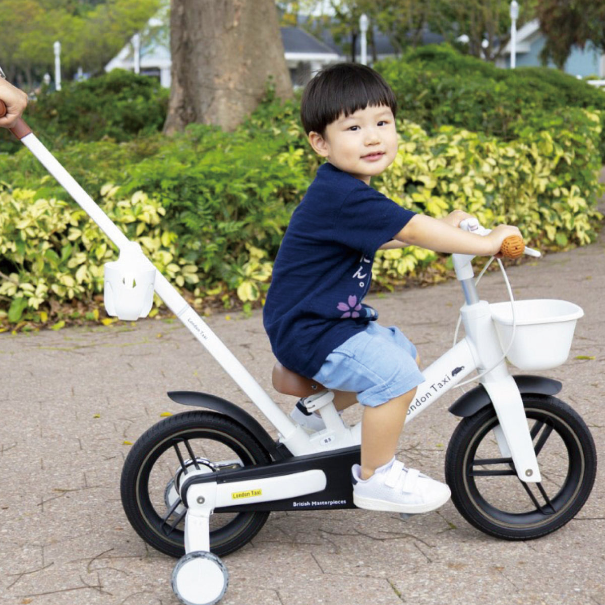 自転車 ロンドンタクシー 子供用 （ 乗用玩具 子供用自転車 バイク ペダルなし ペダル付き キックバイク 手押し棒 補助輪 ノーパンクタイヤ 足けりバイク バランスバイク 三輪車 足けり乗用玩具 足けり おでかけ 男の子 女の子 ）