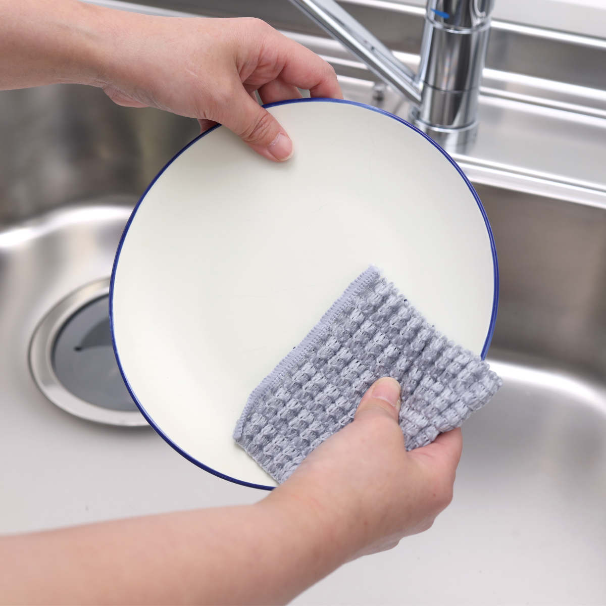 楽天市場】キッチンスポンジ 速泡乾 抗菌メッシュ食器洗い （ スポンジ