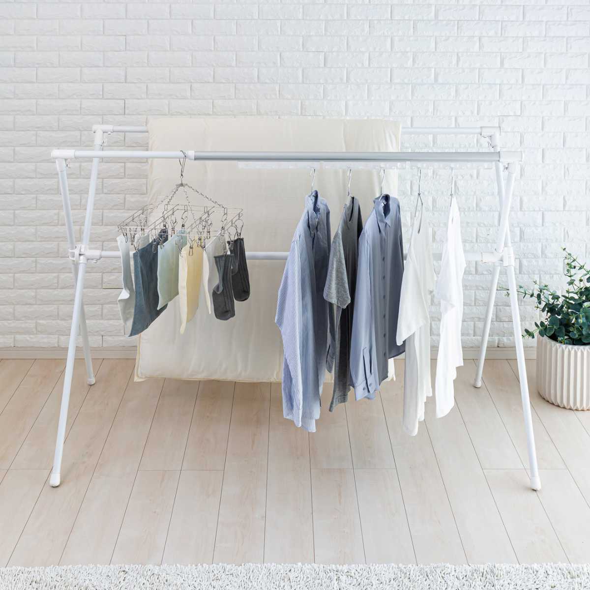 楽天市場】物干し 洗濯物干し 布団干し 伸縮式 X型 幅134～230cm 幅145