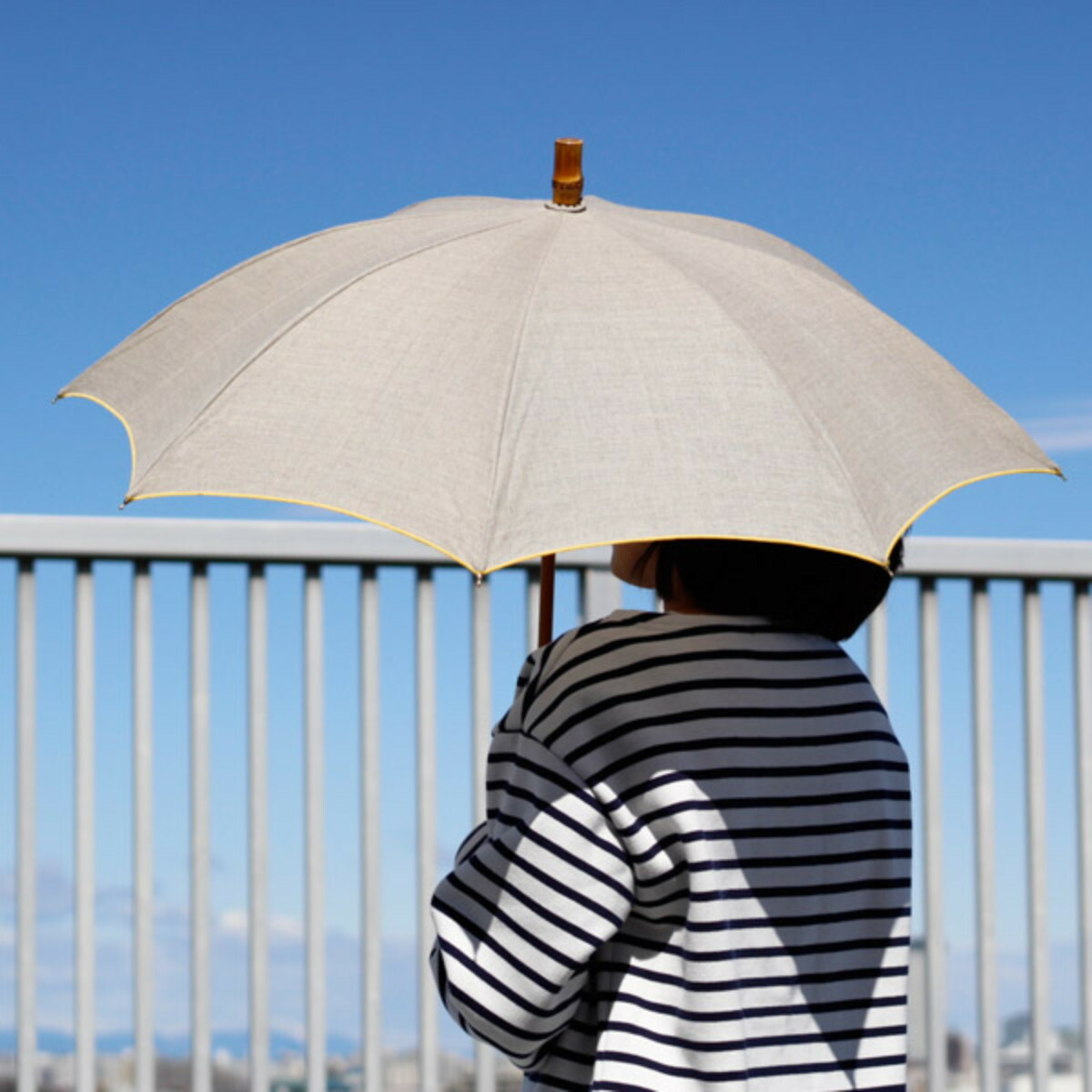 日傘 SURMER 長傘 麻 イエローライン 日本製 （ sur mer シュルメール 傘 かさ レディース UVカット おしゃれ アンブレラ 紫外線カット 紫外線防止 リネン 天然木 ） 12,919円