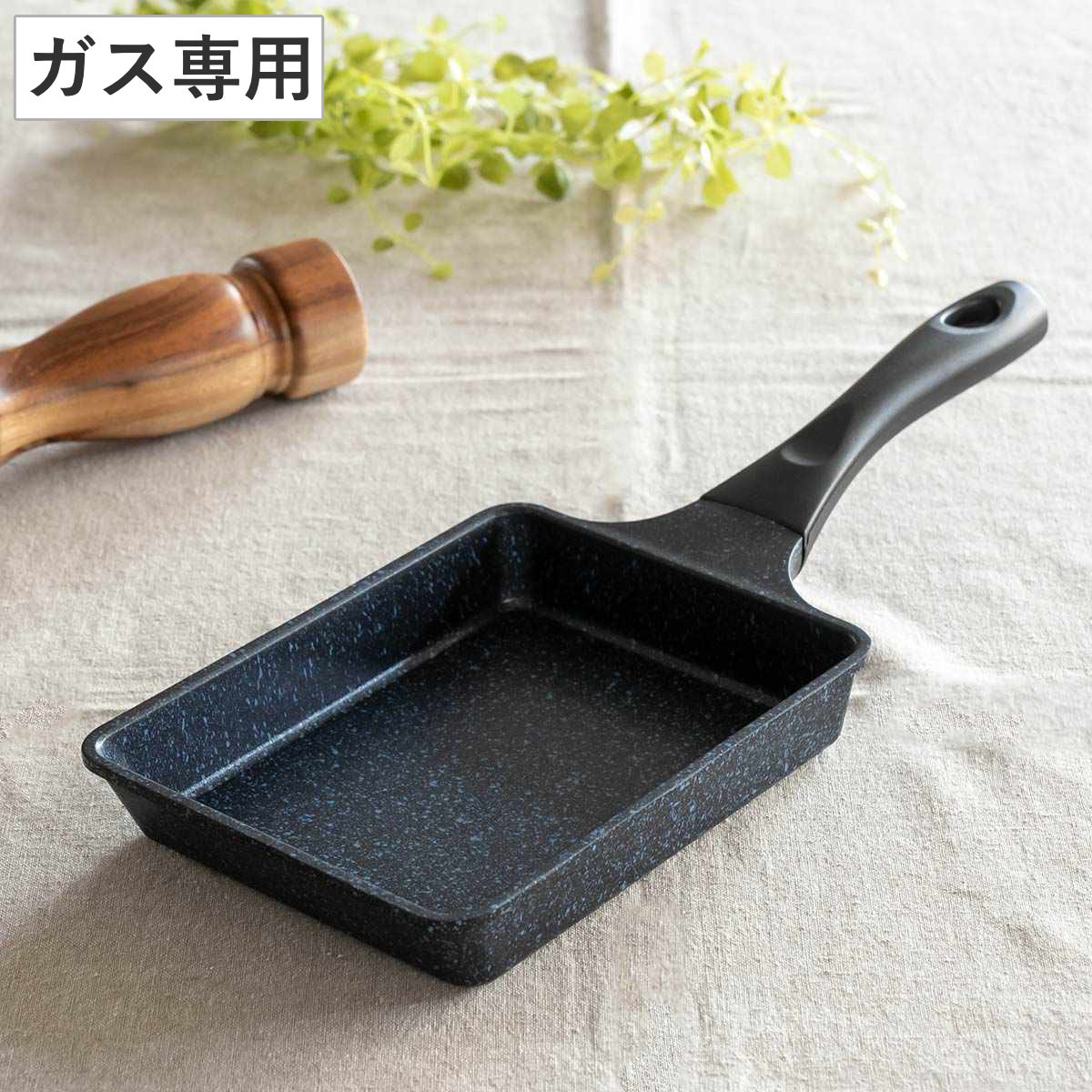 六角鉄瓶　口径9.3cm・直径16cm・高さ持ち手まで22cm・重1857g　茶道具　茶器　湯沸　　　777　　　G5 鉄瓶 なつめ形桜 1.5L 佐藤勝芳 | まいにち、鉄器。