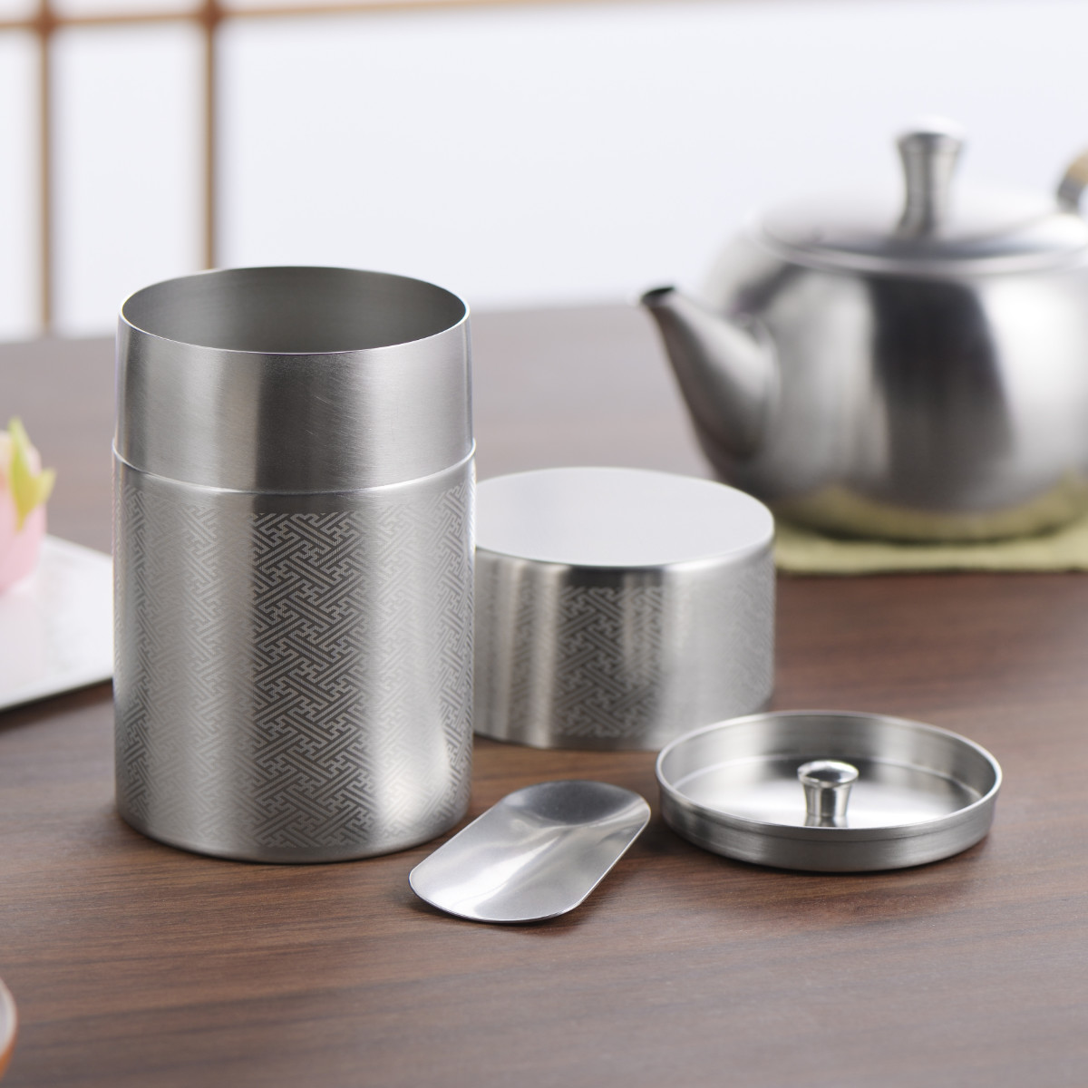 楽天市場】燕三条 郷技 ステンレス茶筒 紗綾 木箱入 | 保存容器