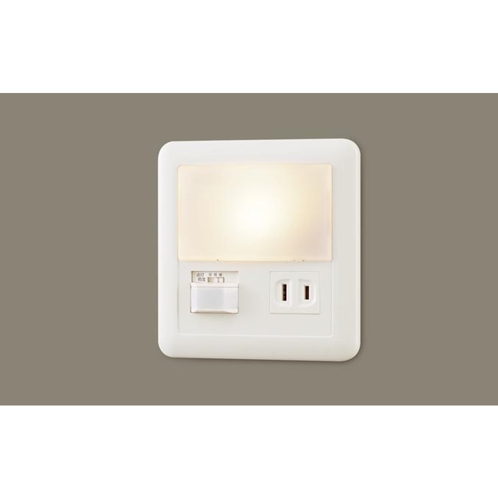 パナソニック[LGBC70068]壁埋込型　LED（電球色）　フットライト　埋込ボックス取付　LED電球交換型・FreePa・ON/OFF型・明るさセンサー付　小丸電球5形1灯器具