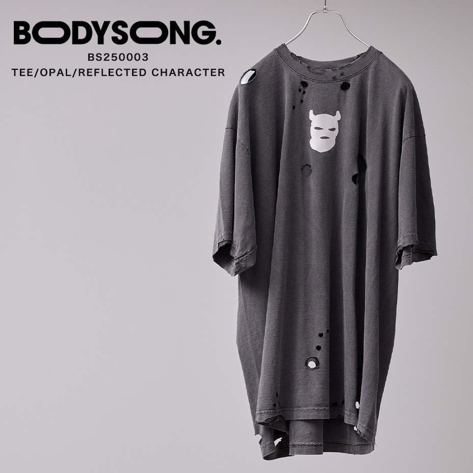 TEE/OPAL/REFLECTED CHARACTER BS239005 ブランド BODYSONG. ボディソング tシャツ レディース メンズ 半袖 ゆったり おしゃれ 綿100% 丈長め 可愛い ダメージ加工 カジュアル キャラクター柄 リフレクター プリント トップス ブラック 黒 国産 日本製 2026 冬 春 春夏