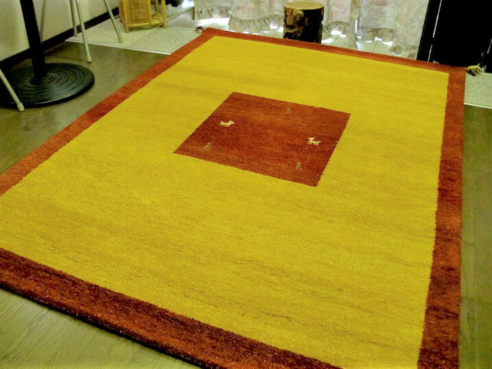 【全厚 20 mm】 ギャベ ギャッベ 絨毯 200&times;200 約 2畳 インド手織 100% ウール 厚手 ラグカーペット ラグマット ラグ カーペット ホットカーペット ペルシャ 遊牧民 キリム 暖かい シャギー 短毛 こたつ敷き じゅうたん 毛足が短い ホットカーペットカバー 赤色 黄檗色｜ローカルトキトキ