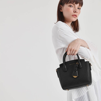 おしゃれさん必見。高見えブランド「CHARLES & KEITH（チャールズ