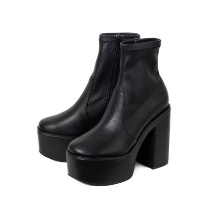 楽天市場 アールアンドイー R E aw新作 R E 厚底ショートブーツ ブラック Locomall ロコンド公式ストア