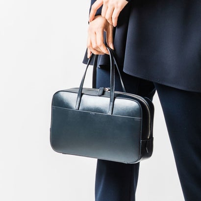 超人気 楽天市場 ヴィリーナ Virina ヤーキ Virina別注 スクエアハンドバッグ ダークネイビー Locomall ロコンド公式ストア 楽天ランキング1位 Peakperformancepropertymanagement Com