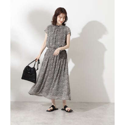 シフォンジョーゼットブラウジングワンピース ブラック柄1 septicin Com